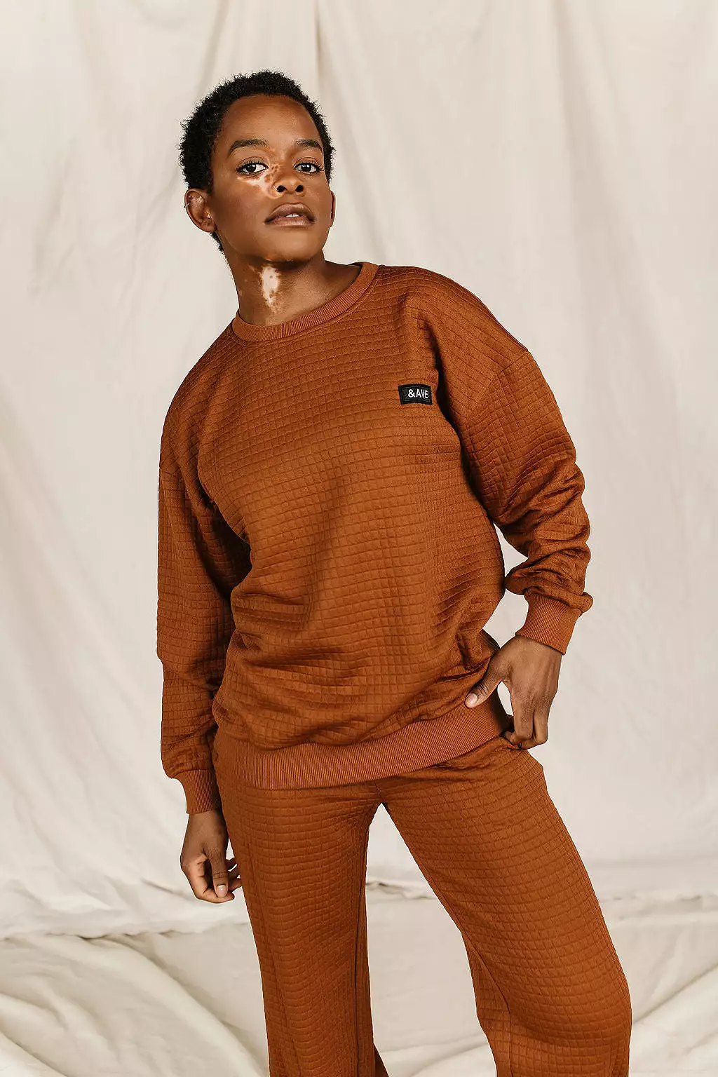 Ampersand Avenue Quilted Pullover - Copper &ave