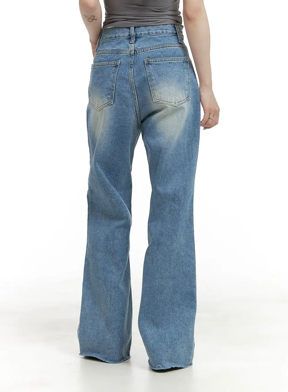 Denim Stitching Wide Fit Straight Jeans CA402