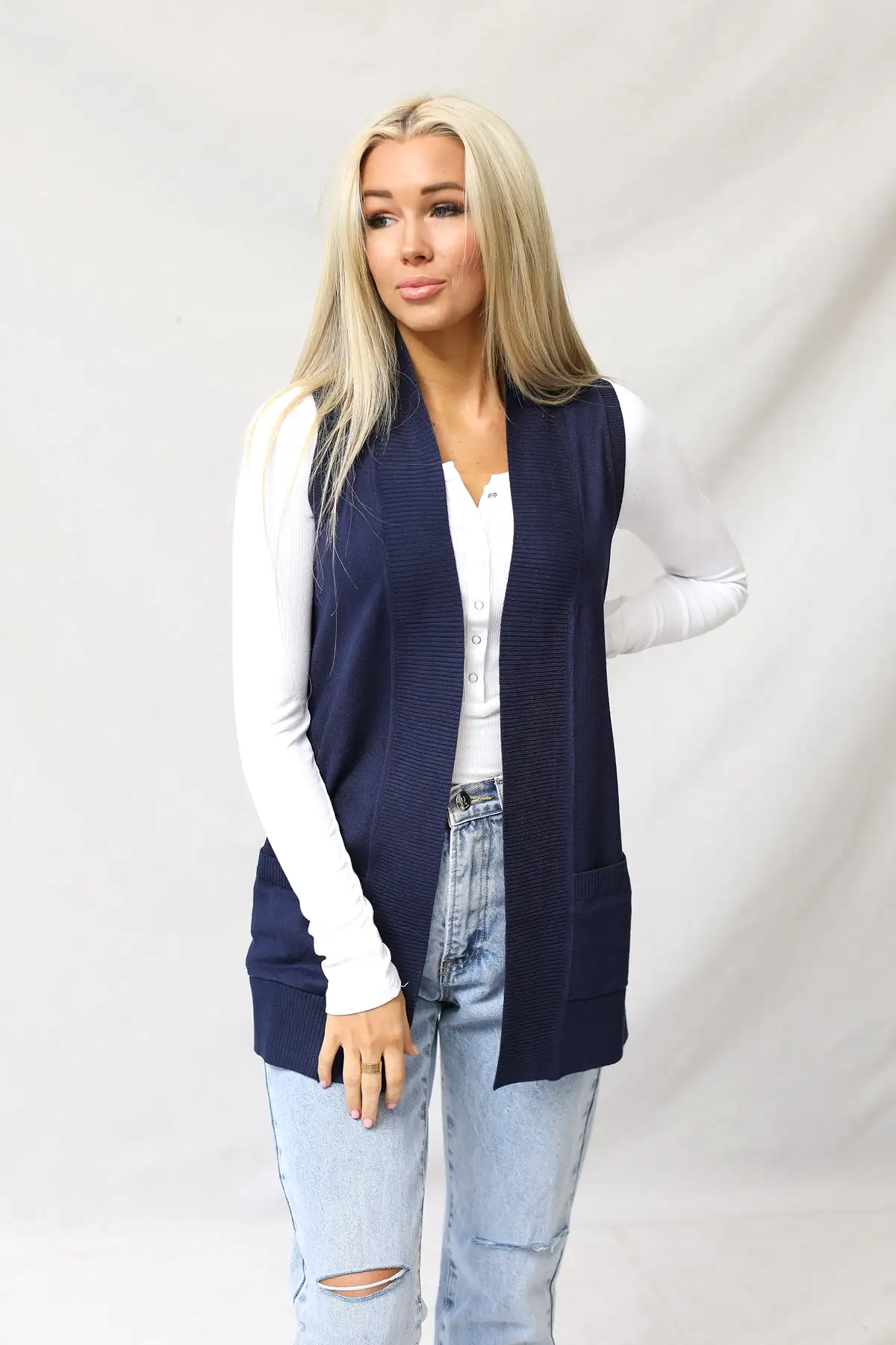 Gentry Open Front Sleeveless Cardigan