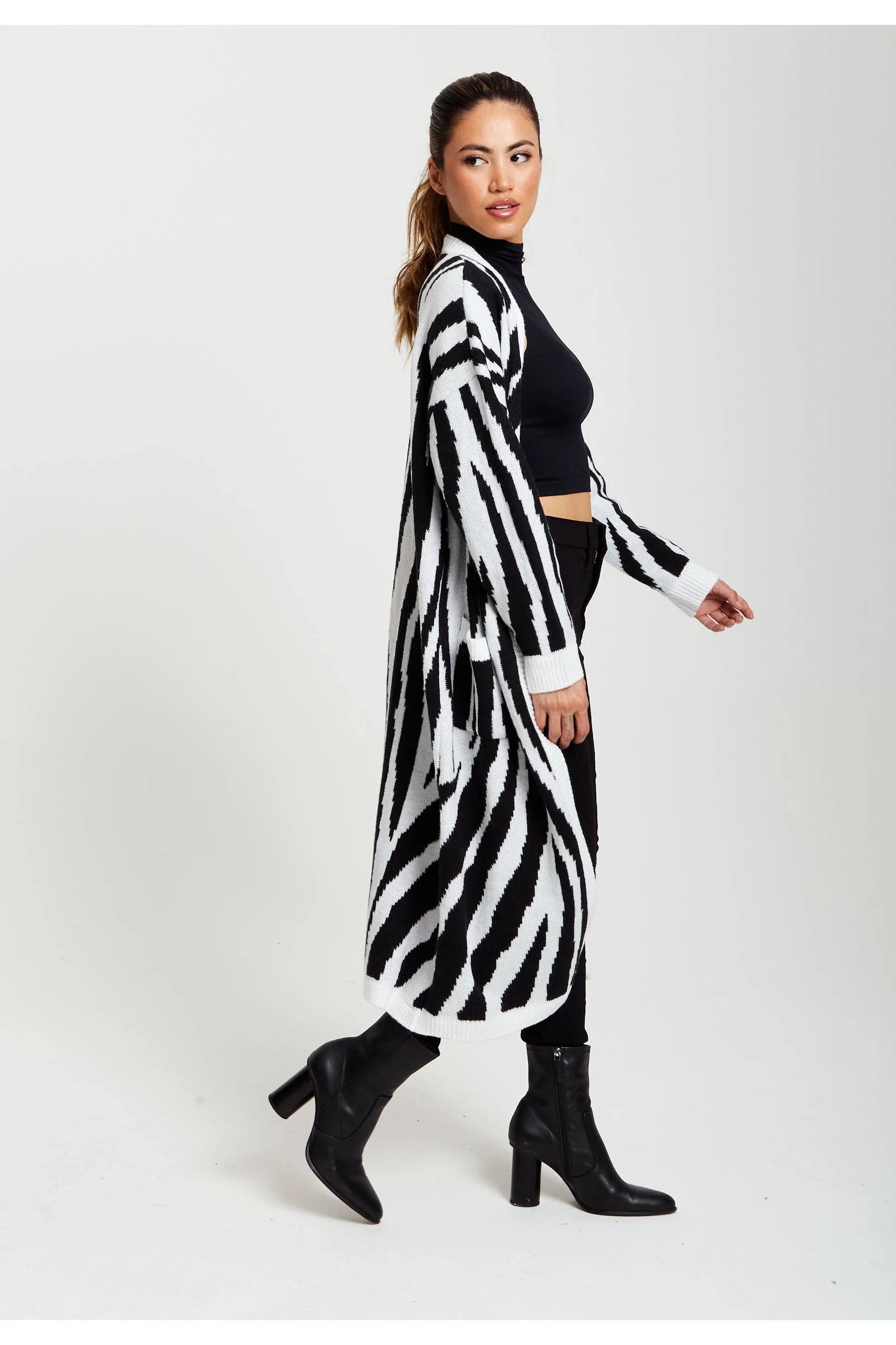 Liquorish Longline Cardigan Zebra Pattern