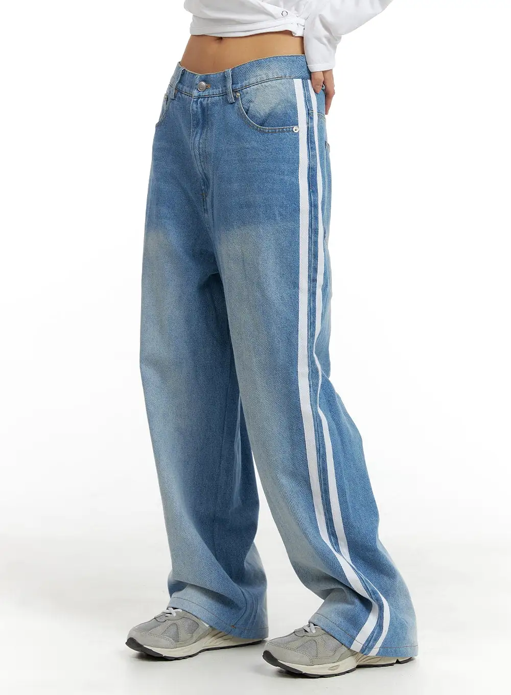 Low Waist Striped Baggy Jeans (UNISEX) CM407