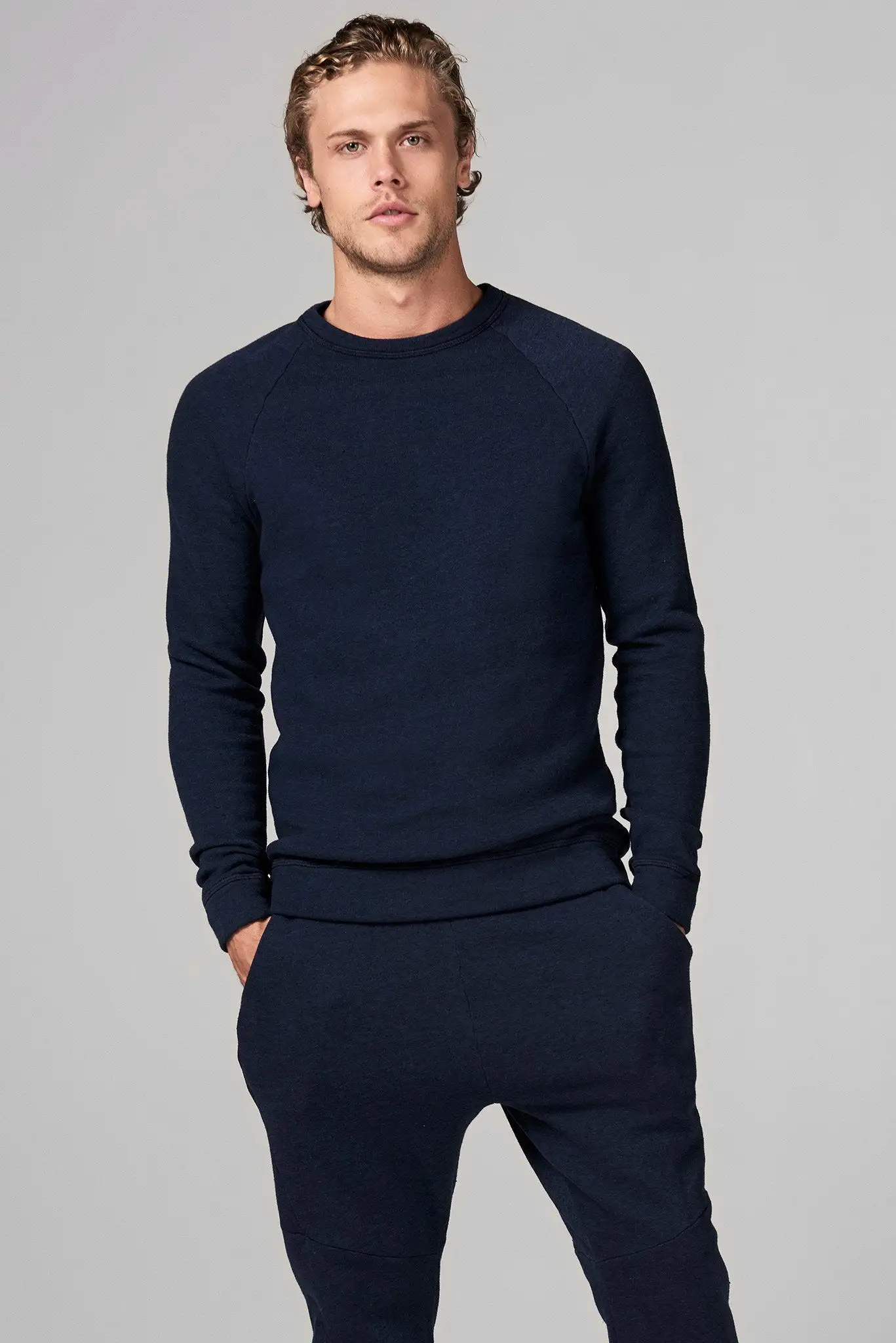 Men's French Terry Slim Fit Crew Neck Sweatshirt