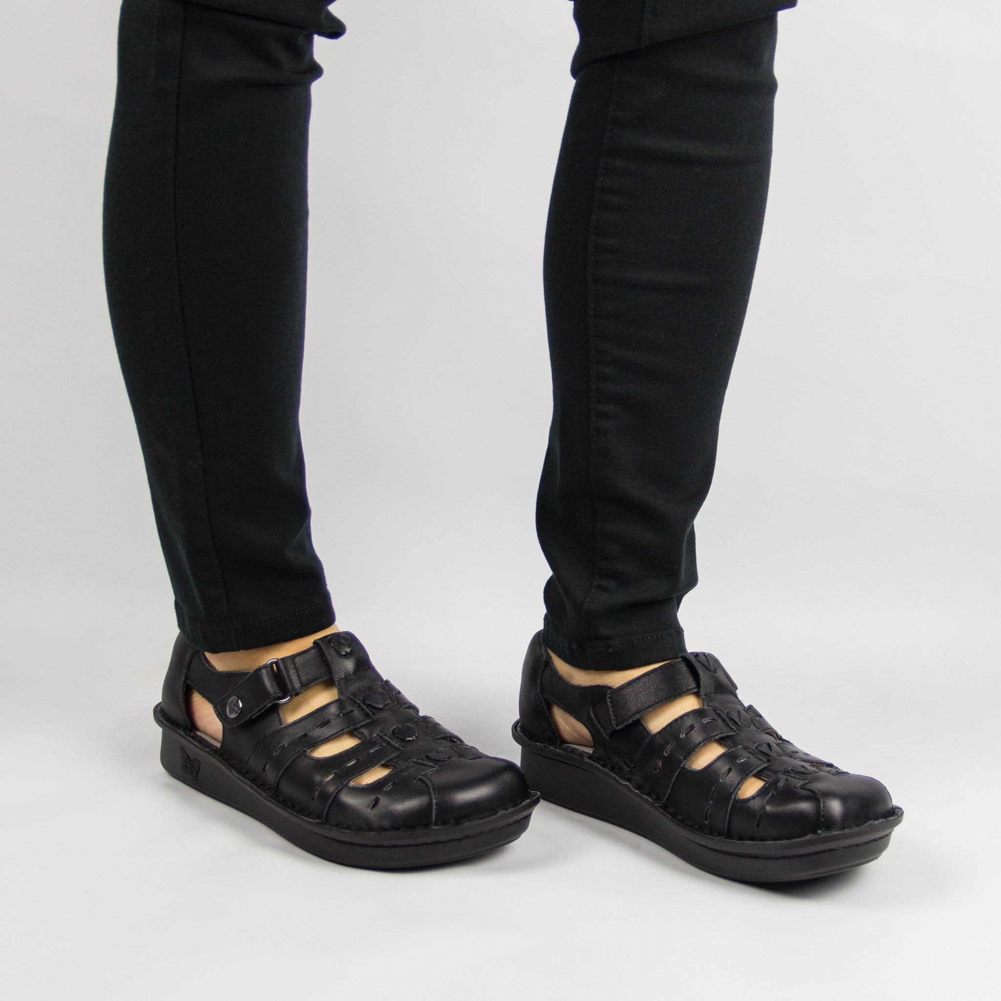 Pesca Black Butter Sandal