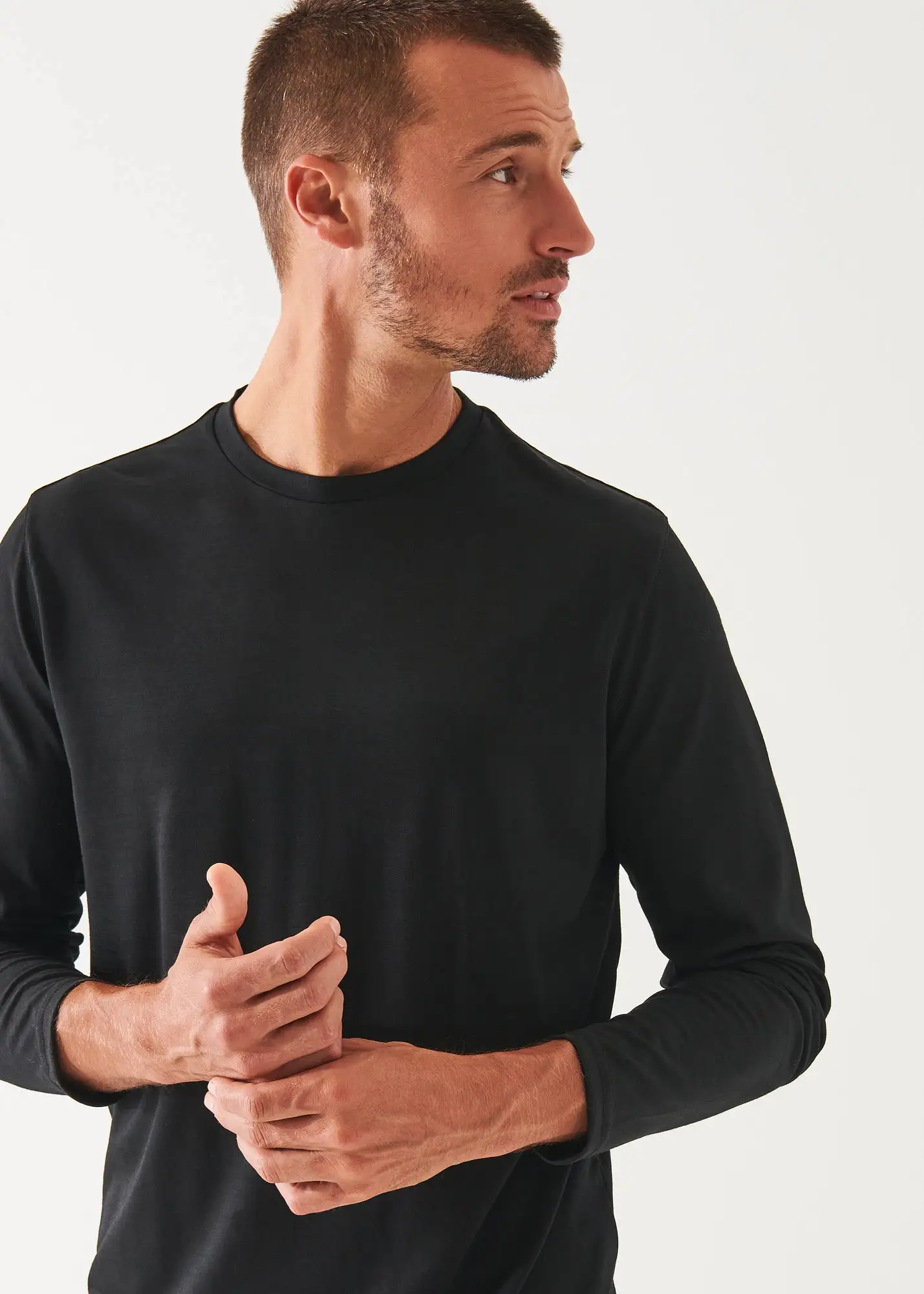 REDA ACTIVE WOOL LONG-SLEEVE KNIT T-SHIRT