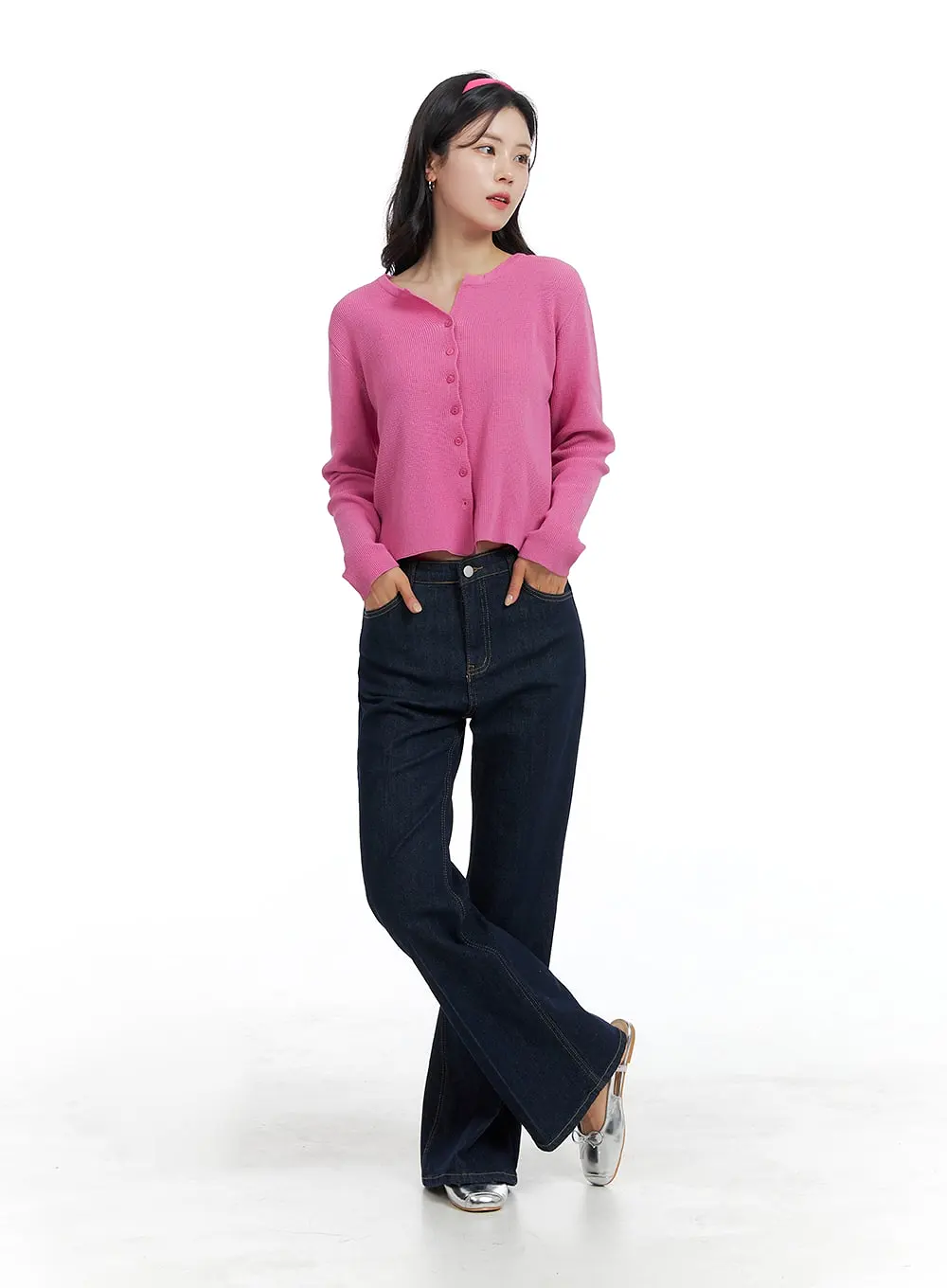 Solid Semi-Flared Jeans OM419