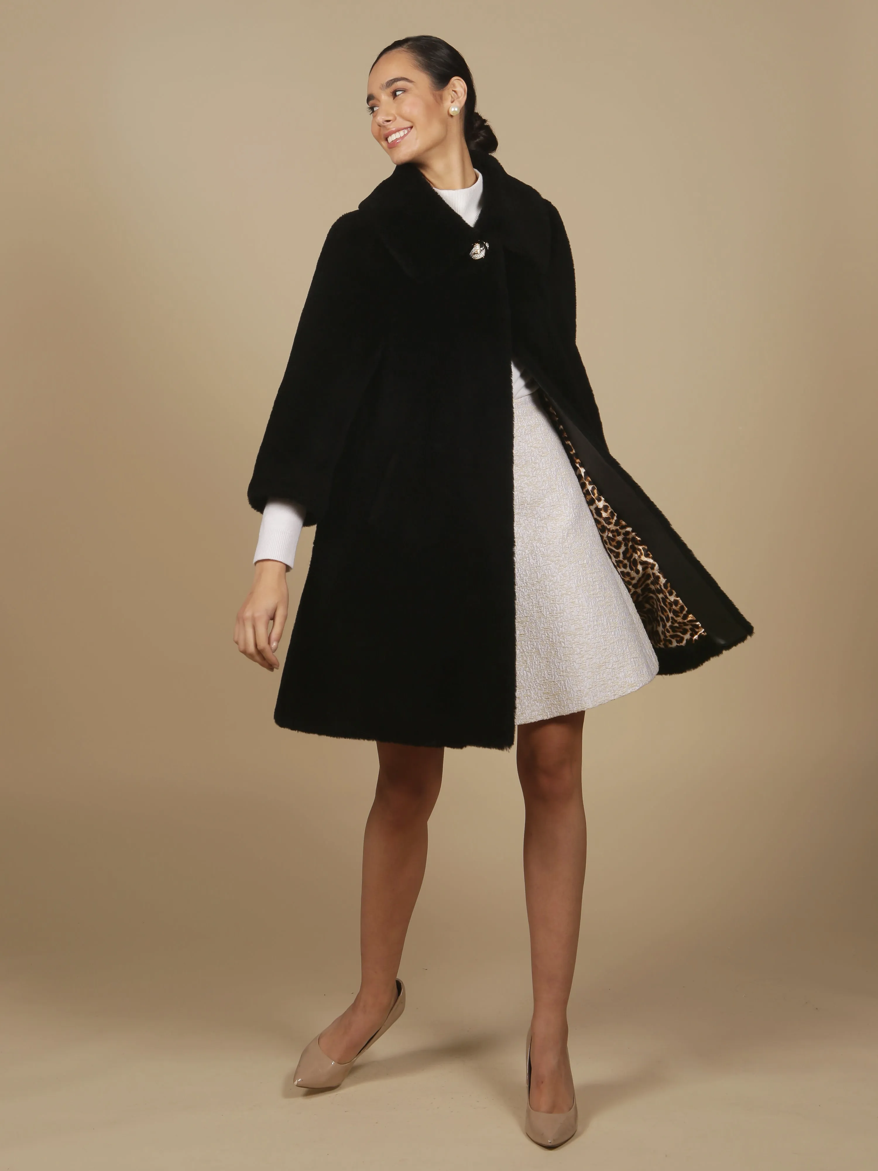 'Vivien' Wool Swing Coat in Nero