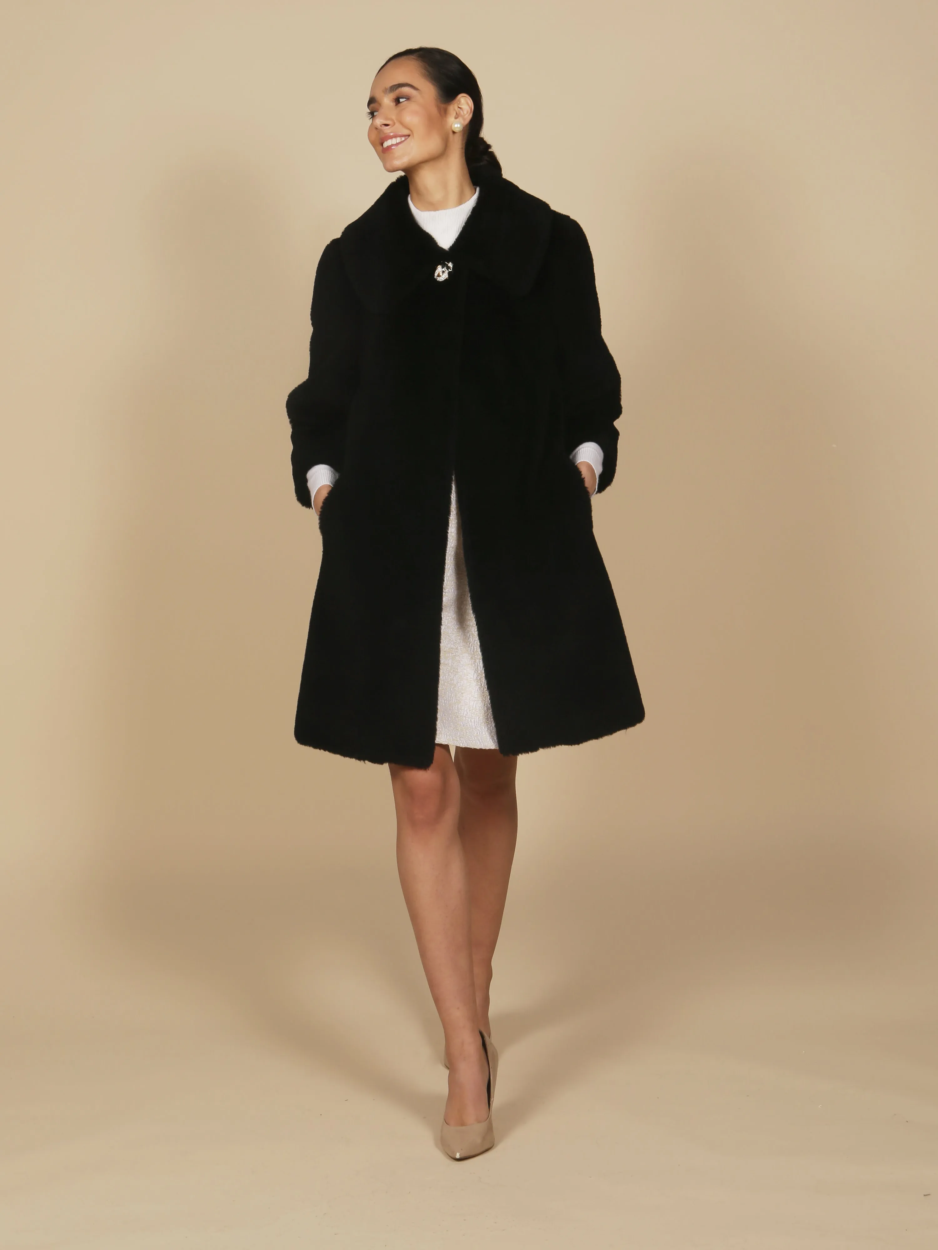 'Vivien' Wool Swing Coat in Nero