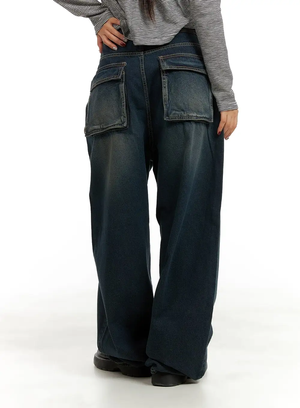 Washed Denim Baggy Jeans CA415