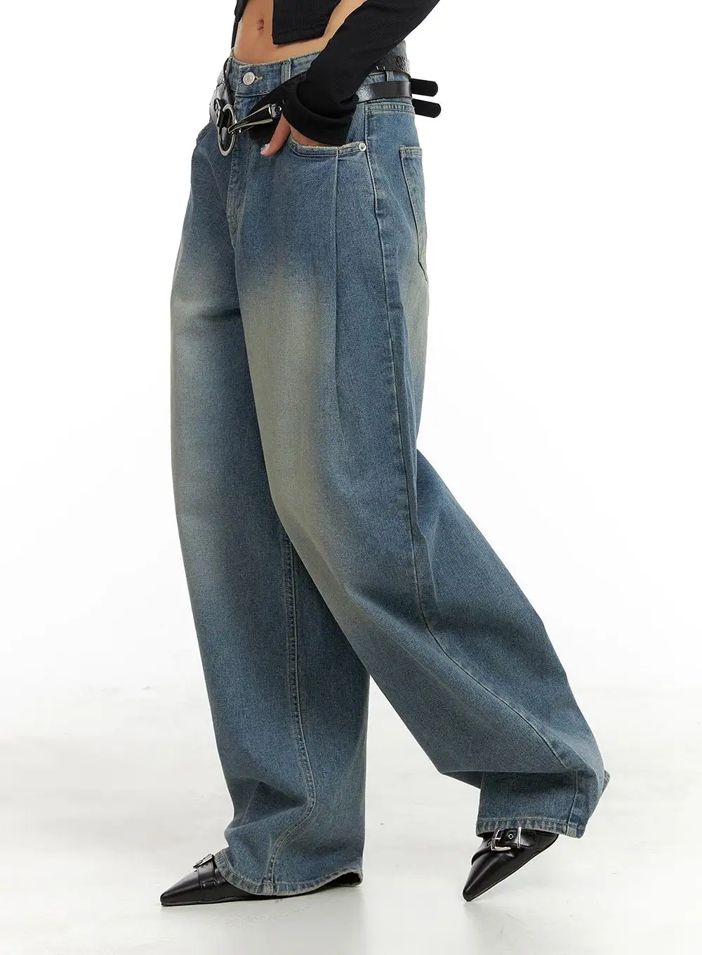 Washed Out Wide Fit Baggy Jeans CA416